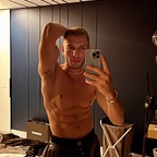 View bogdangromov (Bogdan Gromov) OnlyFans 49 Photos and 32 Videos gallery 

 profile picture