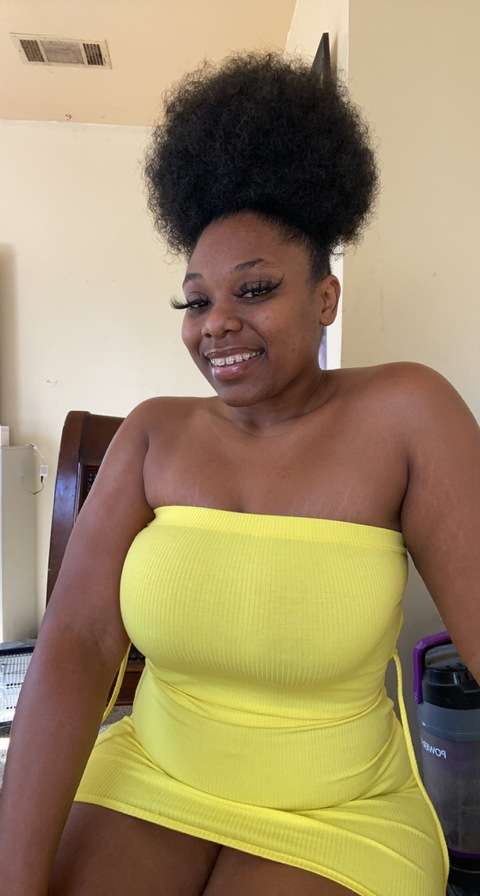 chocolatethunder1019 onlyfans leaked picture 1