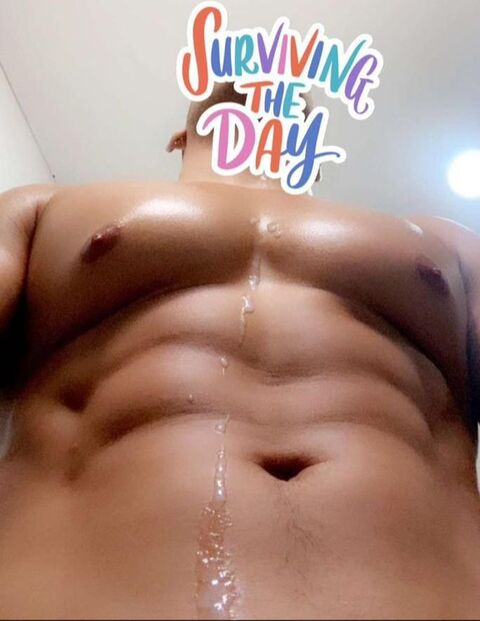 csuarez0 onlyfans leaked picture 1