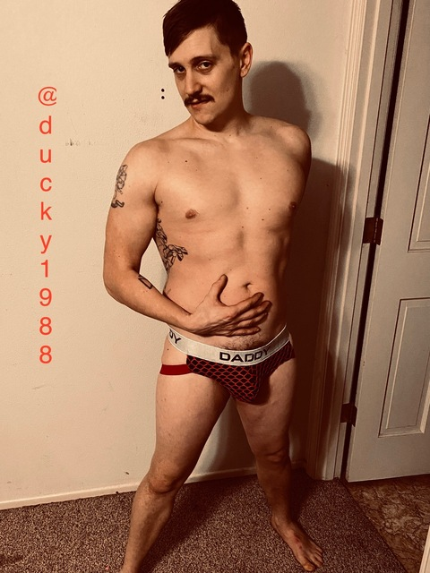 ducky1988 onlyfans leaked picture 1