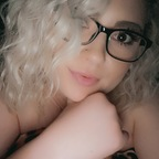 View elizabethmarie25 (Elizabeth) OnlyFans 49 Photos and 32 Videos for free 

 profile picture