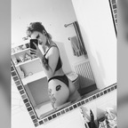 View ellierebecca (punk bitch) OnlyFans 245 Photos and 32 Videos leaked 

 profile picture