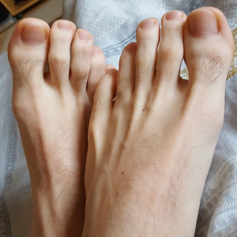 feet_max onlyfans leaked picture 1
