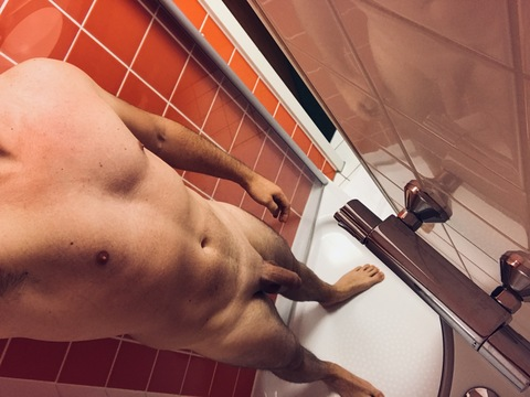 forrentalboy onlyfans leaked picture 1