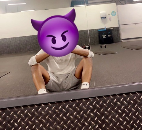 freakyjldn onlyfans leaked picture 1