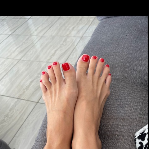 gigissoles onlyfans leaked picture 1