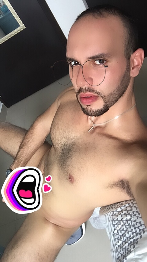 gregoriosexy22 onlyfans leaked picture 1