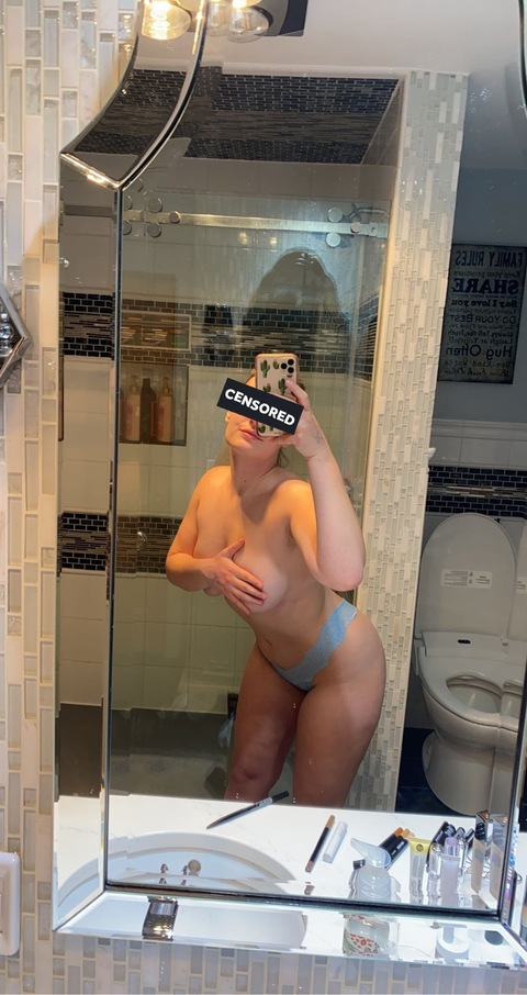 halocutes onlyfans leaked picture 1