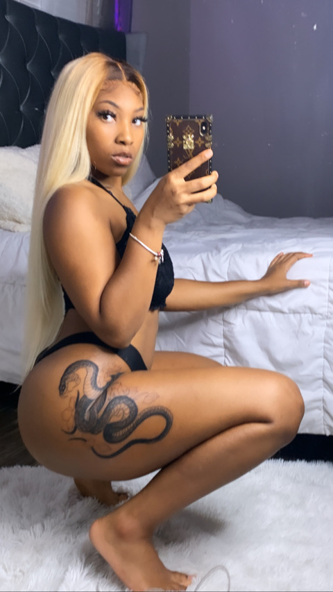 hawttkoko onlyfans leaked picture 1