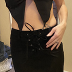 hotwifeyksm onlyfans leaked picture 1