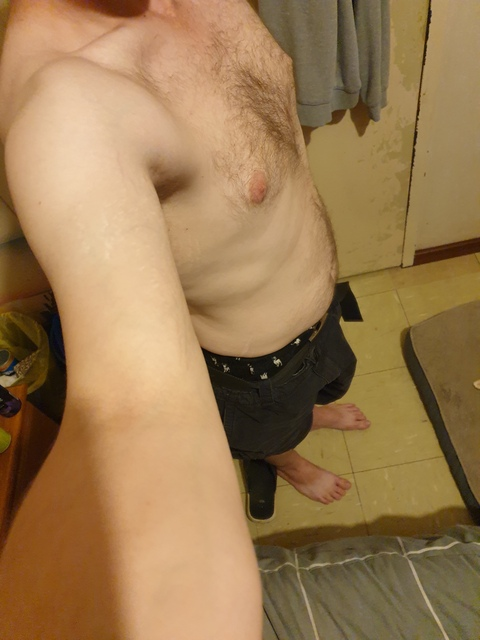 hrnygayguy1989 onlyfans leaked picture 1