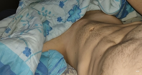 hungtwink19 onlyfans leaked picture 1