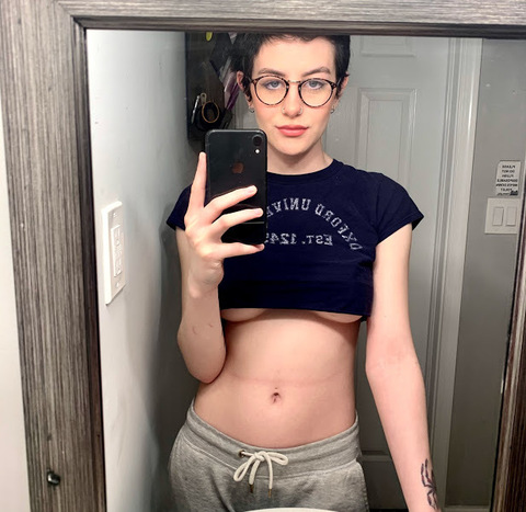 laneylux onlyfans leaked picture 1