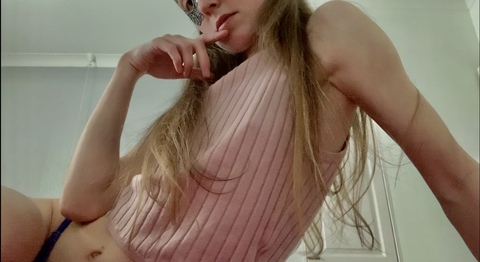 lilyxlittle onlyfans leaked picture 1