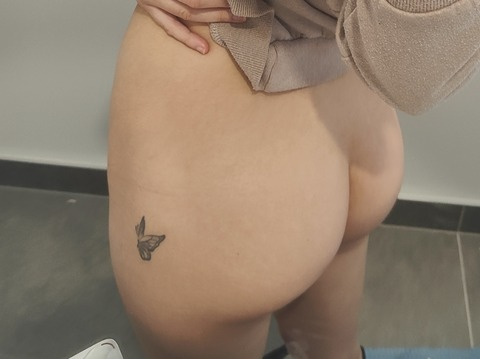 livyylulu onlyfans leaked picture 1