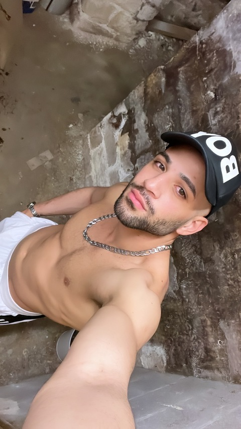 luccasmarques onlyfans leaked picture 1