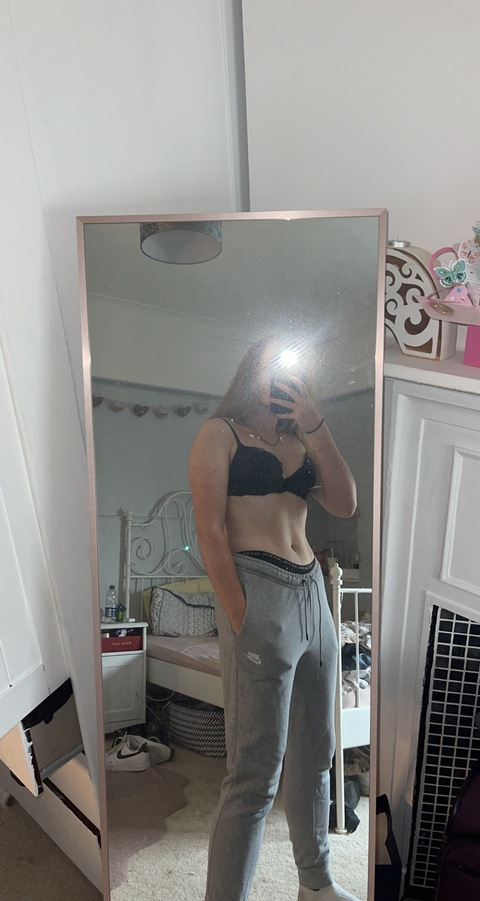 molsfrances onlyfans leaked picture 1
