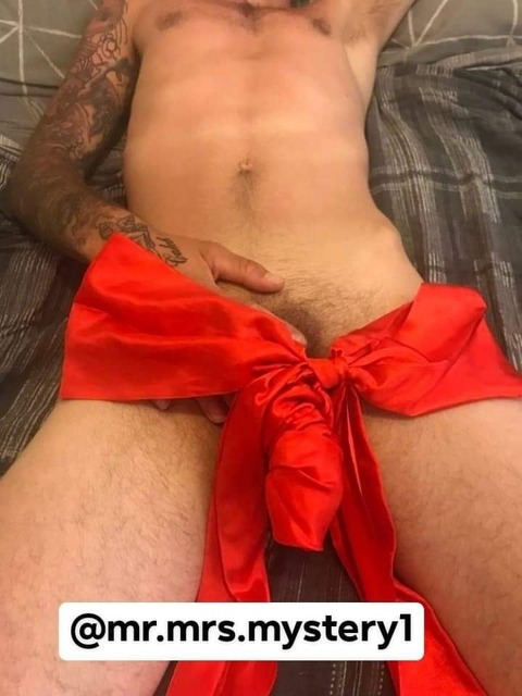 mr.mrs.mystery1 onlyfans leaked picture 1