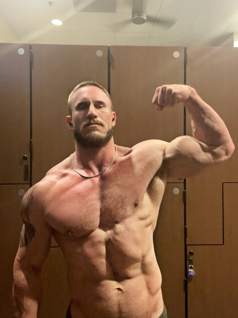 muscletexan onlyfans leaked picture 1