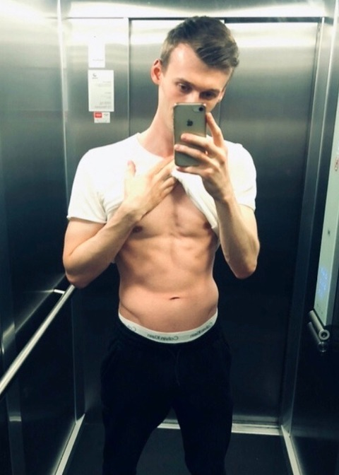 olly_lolly onlyfans leaked picture 1