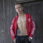 oscarwood OnlyFans Leak (307 Photos and 189 Videos) 

 profile picture
