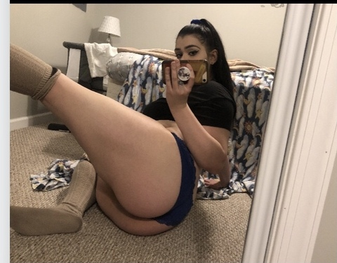 piamataylor8 onlyfans leaked picture 1
