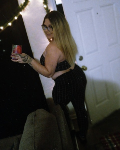 rachbabii20 onlyfans leaked picture 1