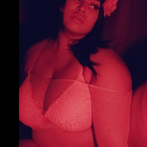 sapphiremlove onlyfans leaked picture 1