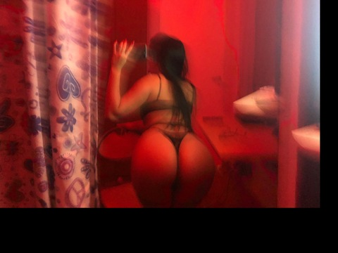 sharonnbaby onlyfans leaked picture 1