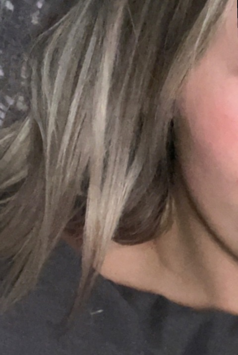 shortblondiexo onlyfans leaked picture 1