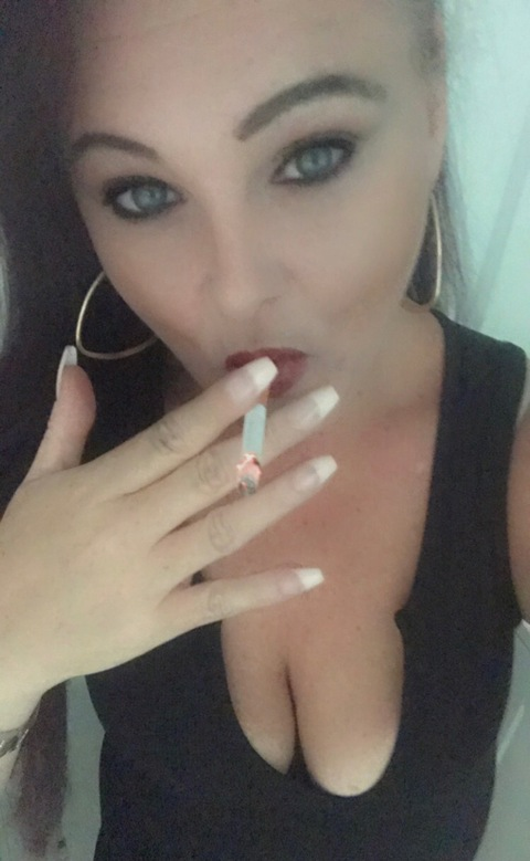 smokingscorpionmistress onlyfans leaked picture 1