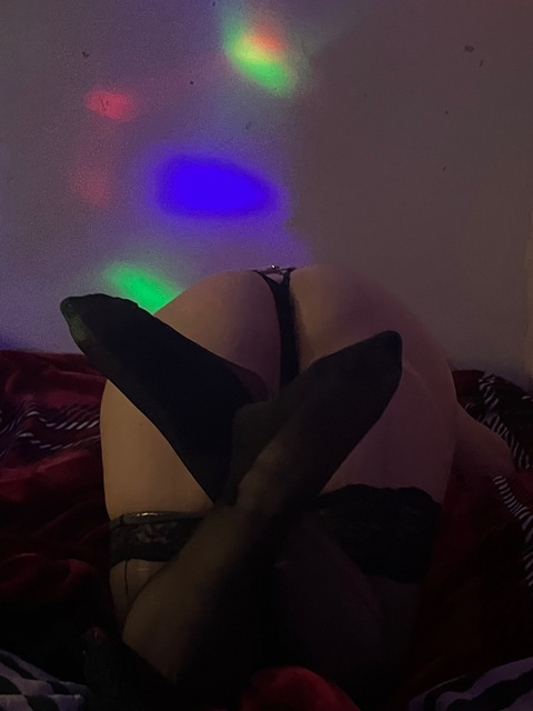 sweetlilgoth onlyfans leaked picture 1