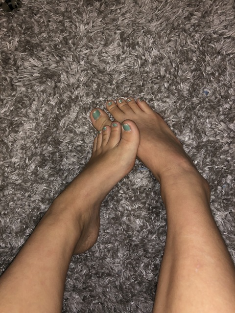 tatertot8910 onlyfans leaked picture 1