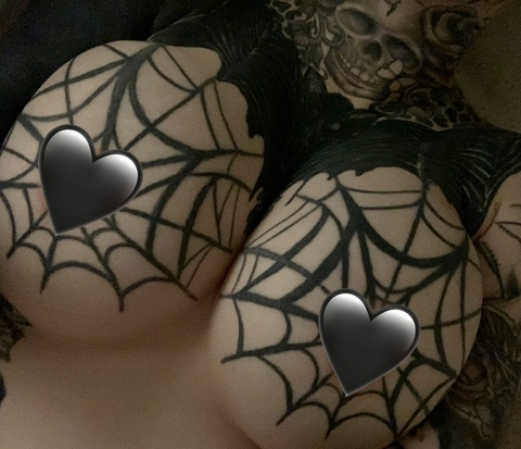 tattooedbunni onlyfans leaked picture 1