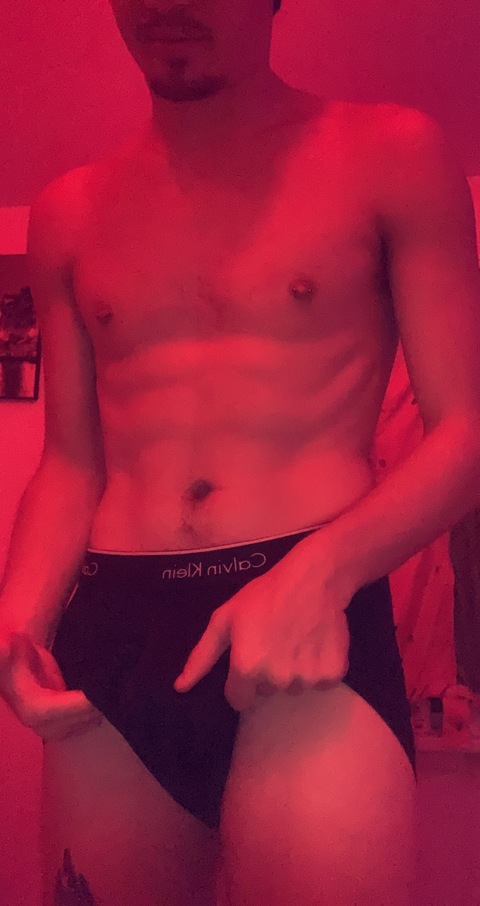 tayschiltz onlyfans leaked picture 1