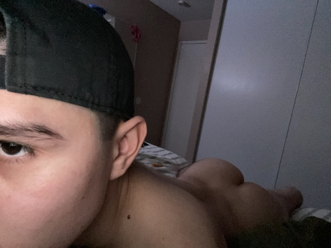 thatandres onlyfans leaked picture 1