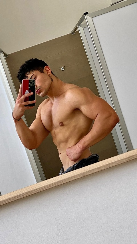 thereal.vinci onlyfans leaked picture 1