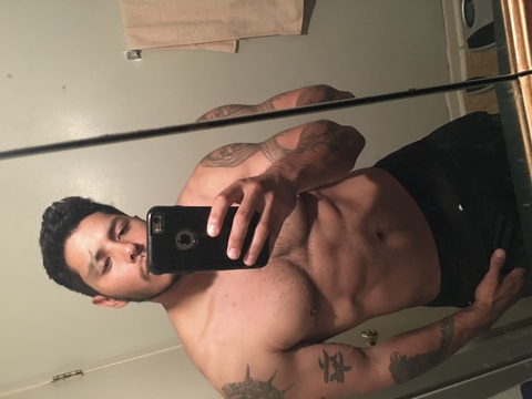 tonytheoneandonly onlyfans leaked picture 1