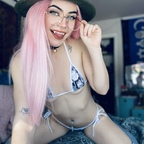 View ･ﾟ° ✮ 🎀 trenikitty 🎀 ° ✮ﾟ･ (trenikitty) OnlyFans 52 Photos and 32 Videos leaked 

 profile picture
