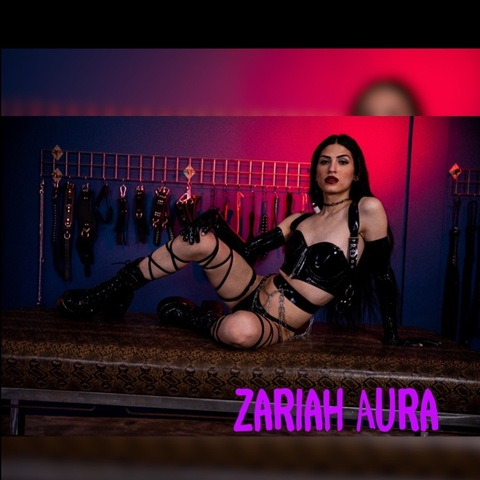 tszariah onlyfans leaked picture 1