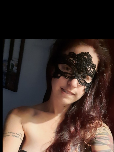 unmaskedgirl420 onlyfans leaked picture 1