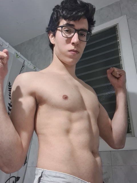 victordeorangefree onlyfans leaked picture 1