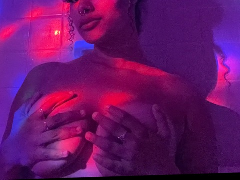 wavvyserena onlyfans leaked picture 1